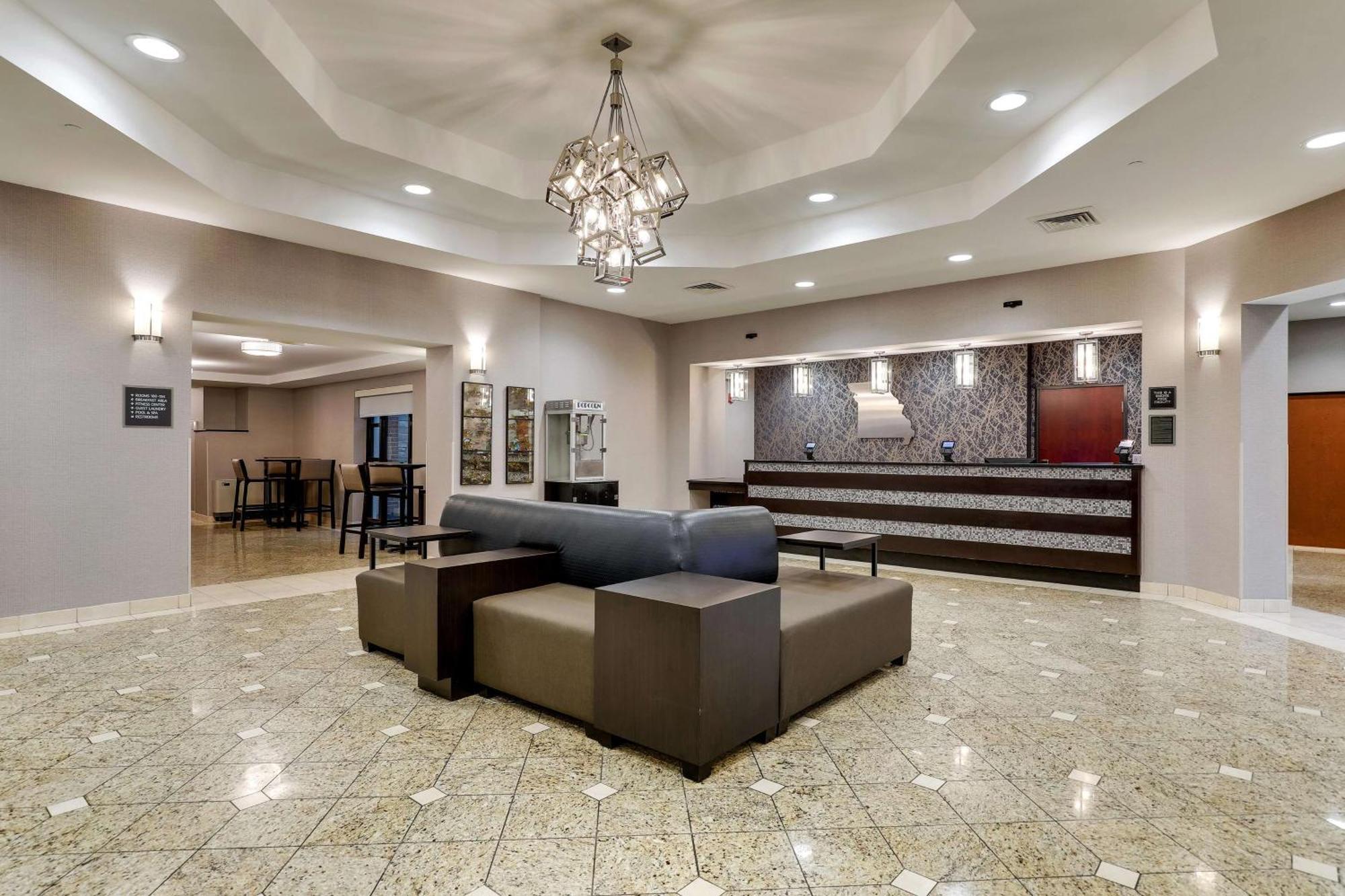 Drury Inn & Suites St Joseph Saint Joseph Exteriér fotografie